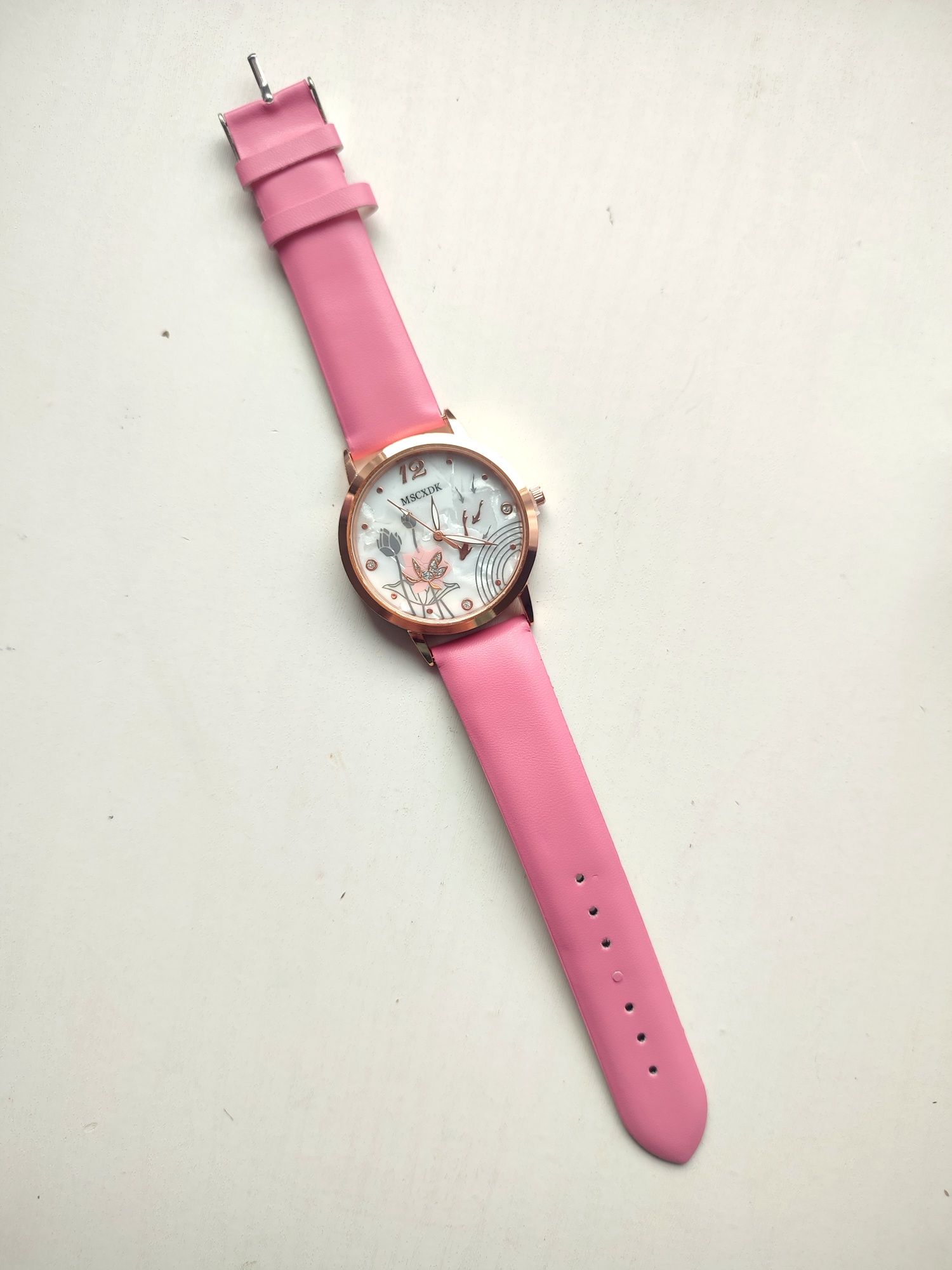 Różowy zegarek nowy damski