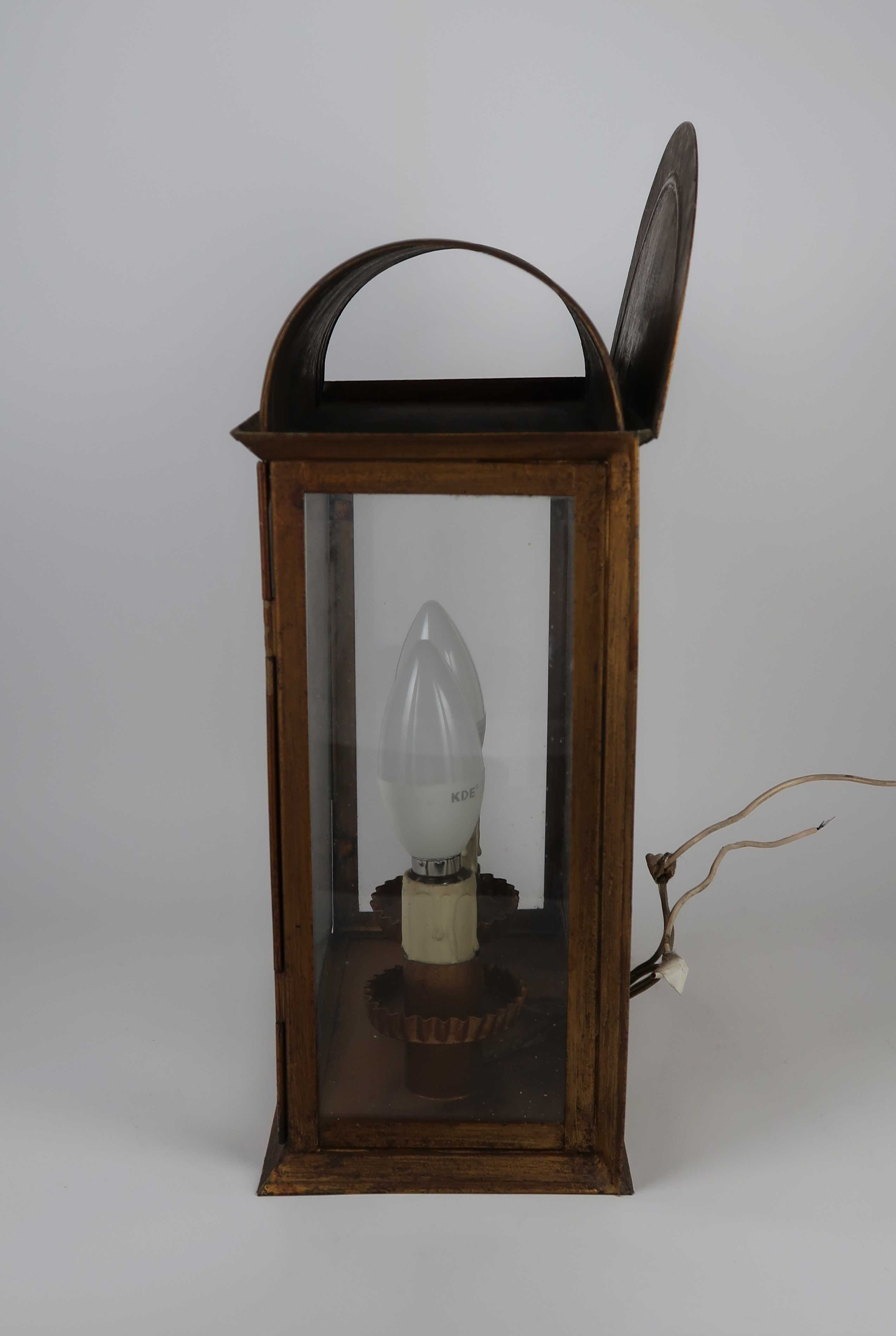 Lanterna de Suspensão antiga eletrificada em chapa