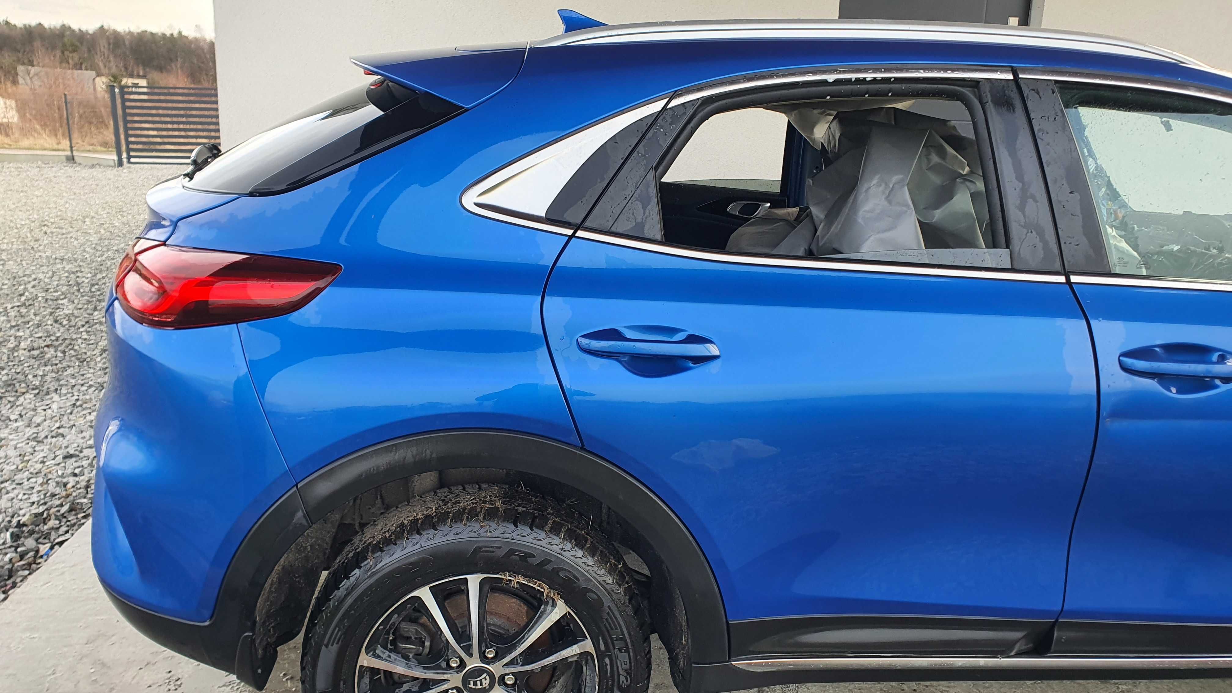 Lusterko wewnętrzne wsteczne elektrochromatyczne Kia XCEED 2021r 19r-