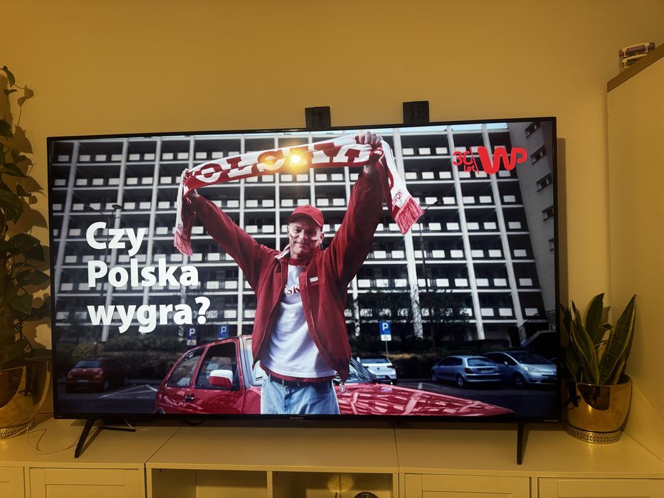 Telewizor Sharp Aquos SmartTV 70”