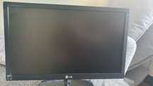Monitor LG E2251VR-BN 1920x1080 HDMI

Specyfikacja
Przekątna ekranu [c