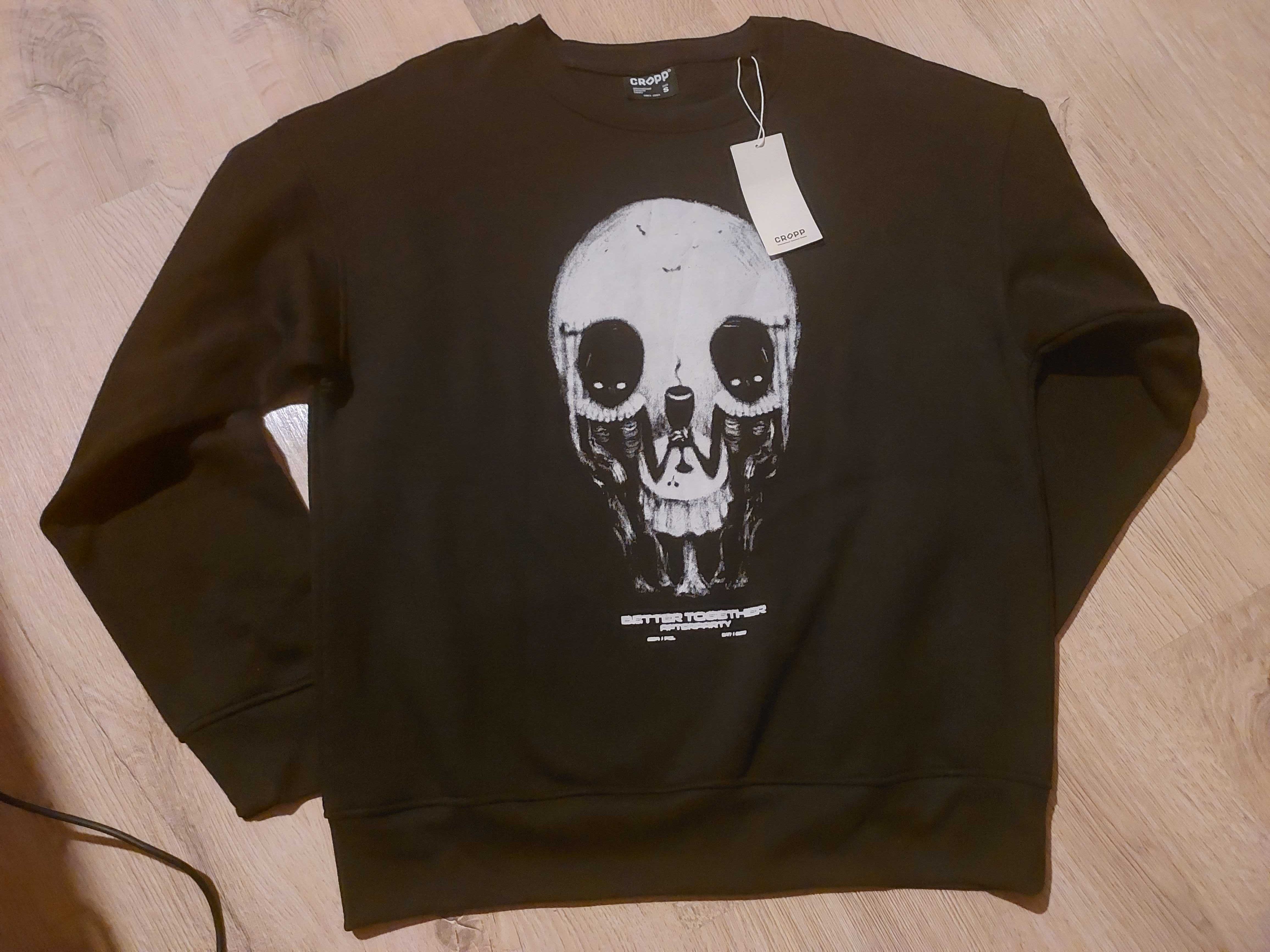 Nowa bluza z fotoprintem Cropp S