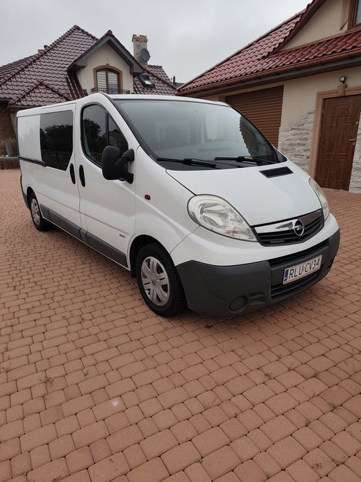 Opel Vivaro 2.5 TDCI Brygadówka Klima
