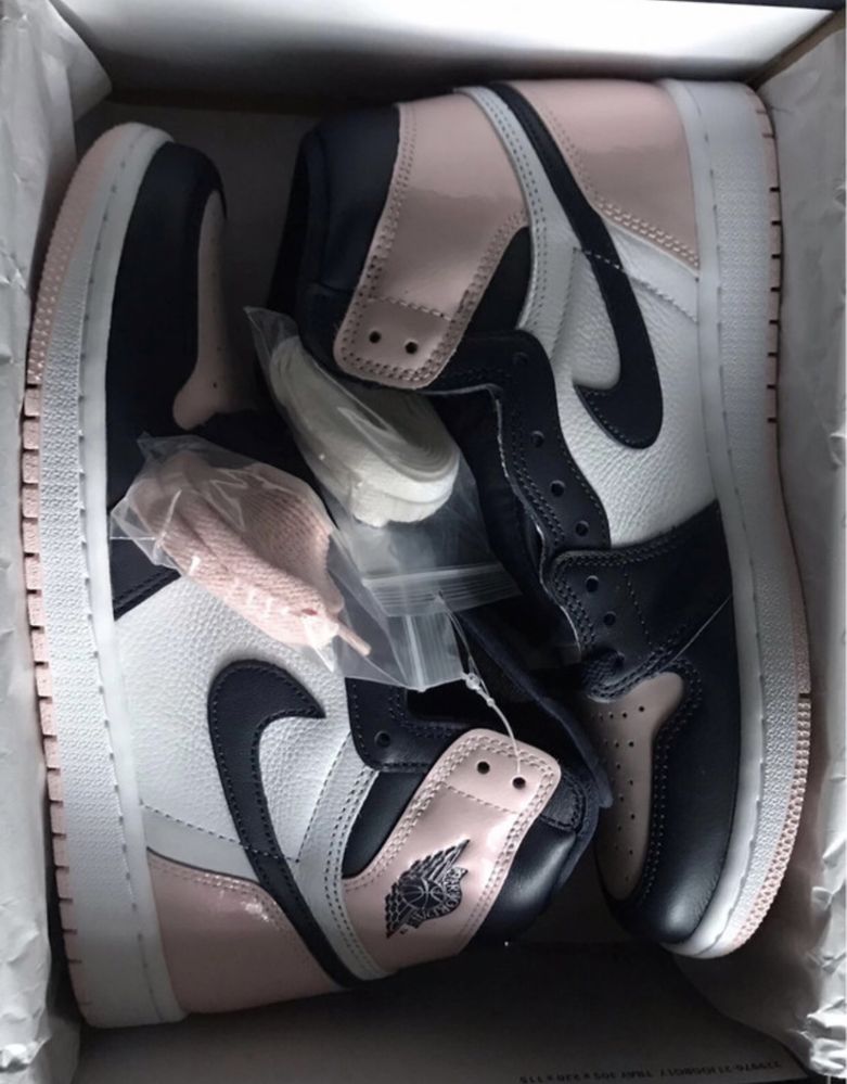 Nike jordan 1 retro high atmosphere bubblegum W41