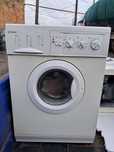 Стиральная машинка Indesit WGS 1038 TX пральна машина (під ремонт).