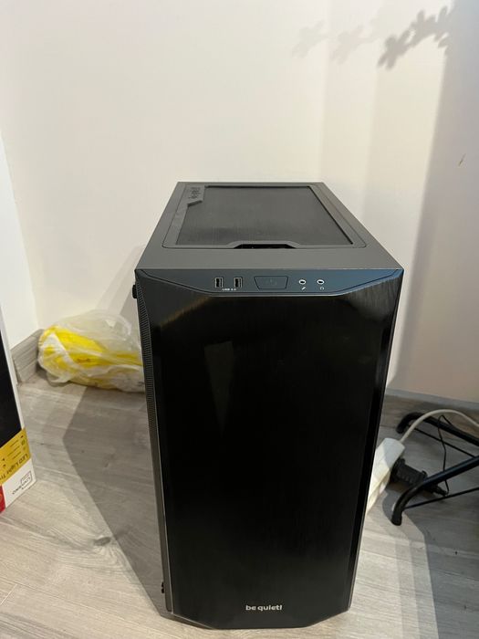 Komputer stacjonarny - cały lub podzespoły