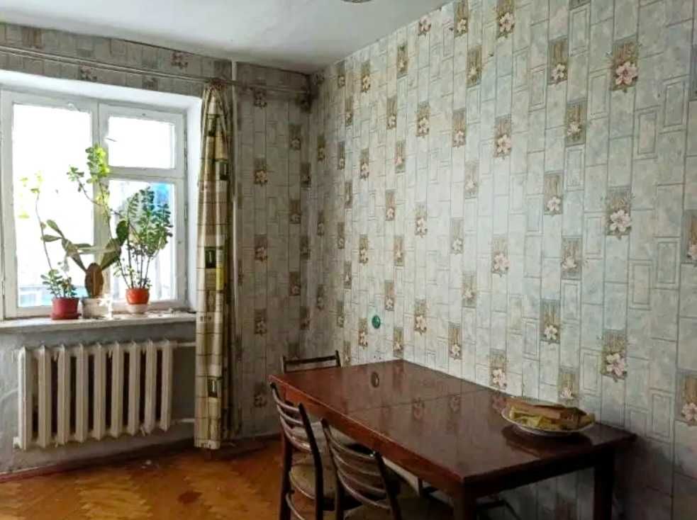 Срочно! 2х комнатная в кирпичном доме на Марсельской за 23 500