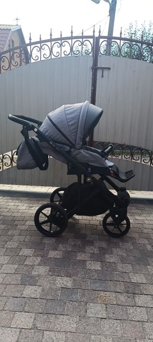 Коляска Adamex Bibione