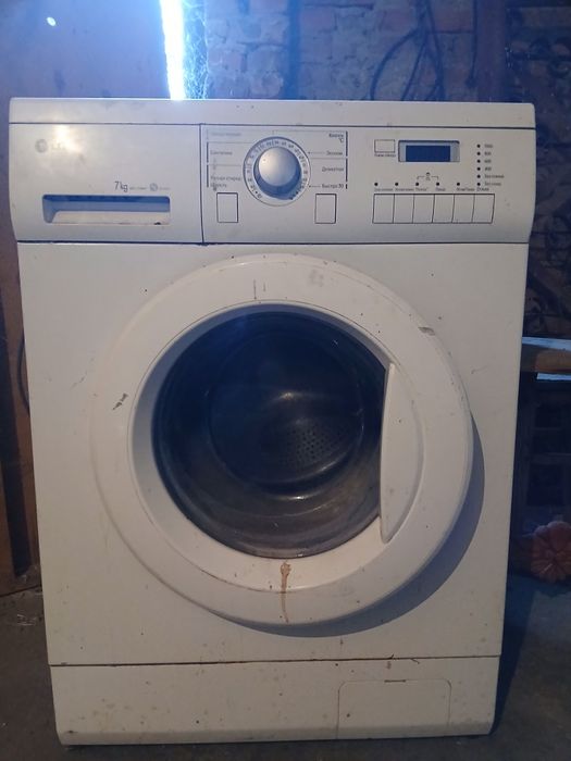 Пральна машина LG