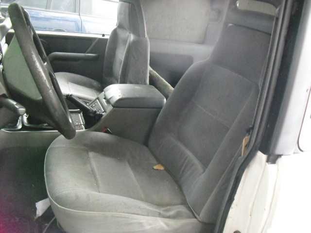 Land Rover Discovery 300 Peças Usadas tablier cinza