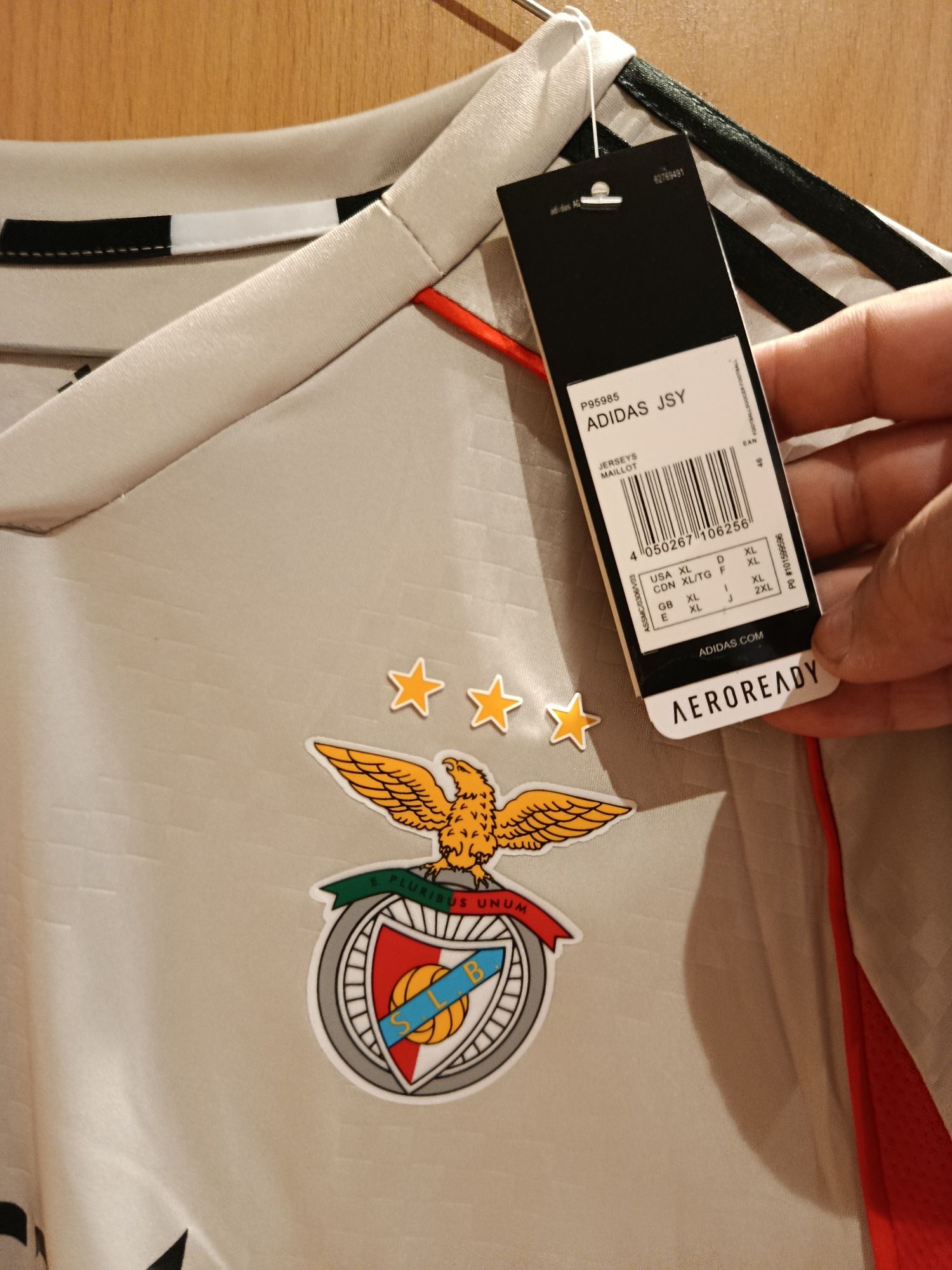 Camisola Benfica época 25 26