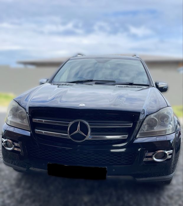 Передній бампер, задній бампер Mercedes GL X164