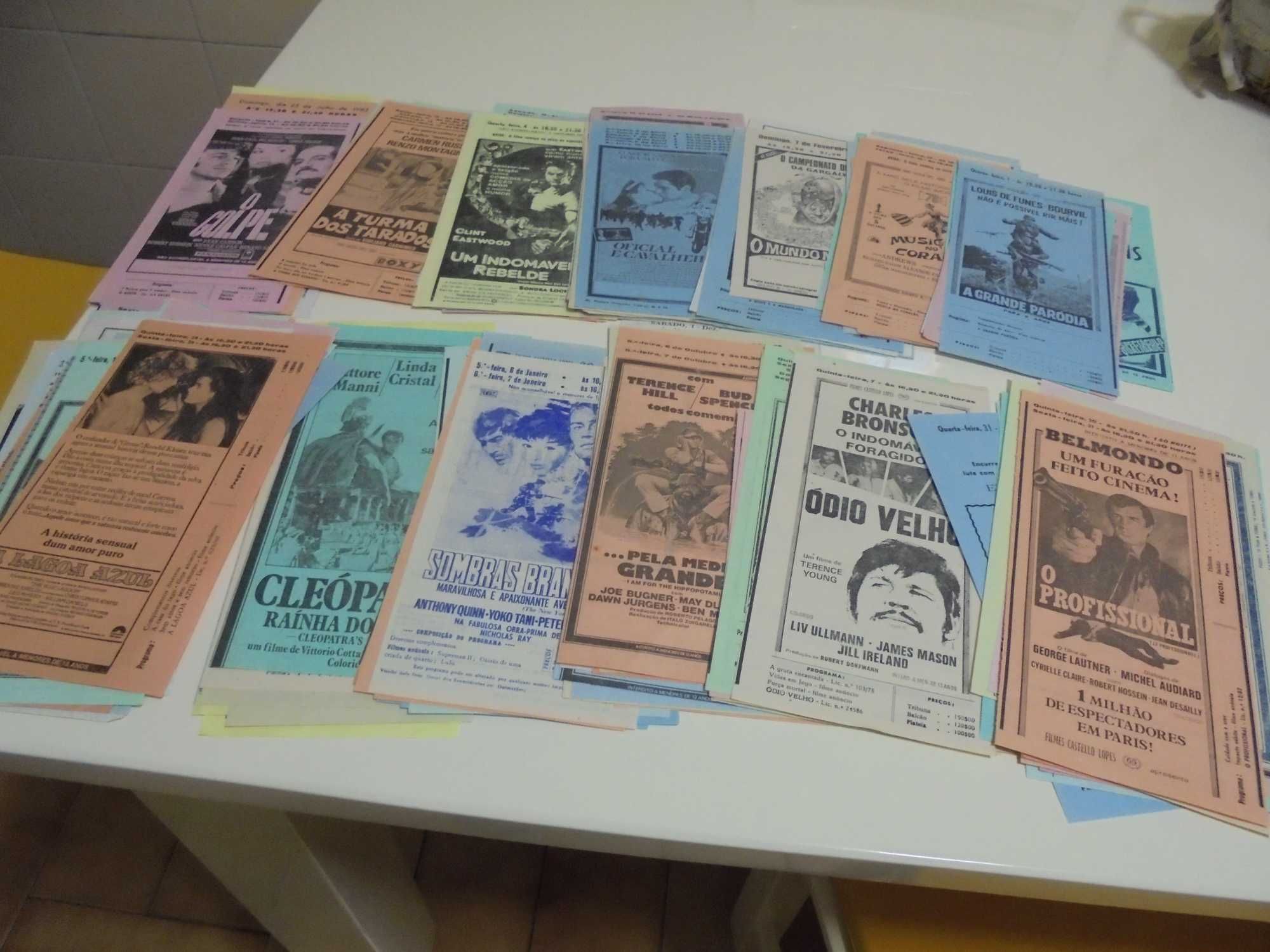 Lote de 160 Panfletos de Cinema dos anos 80