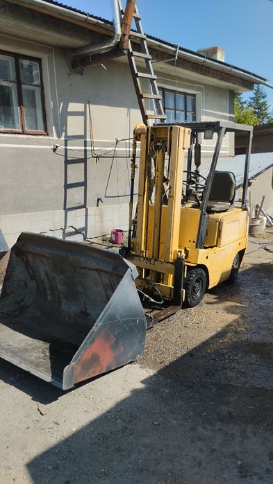 Продам вилочний погрузчик Ераз
