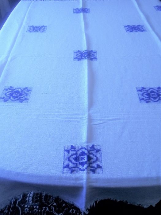 Toalha de mesa em linho 1,45x1,40