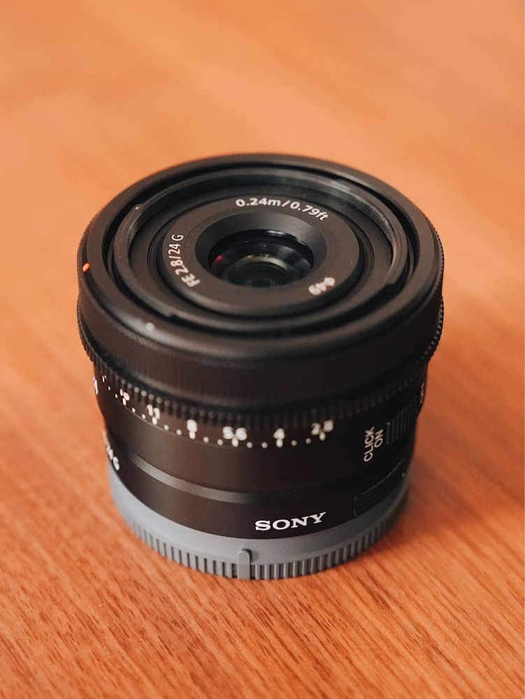 Lente Sony 24mm F2.8