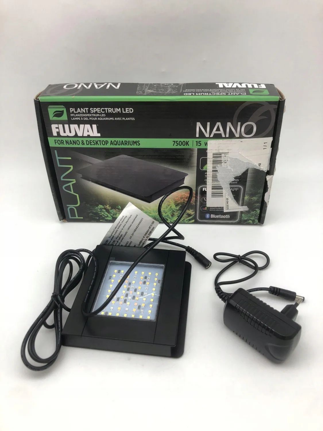 Fluval Plant NANO LED 15W do akwariów słodkowodnych z Bluetooth