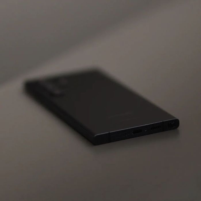 б/у Samsung Galaxy S23 Ultra 8/256GB (Global) (Хороший стан)