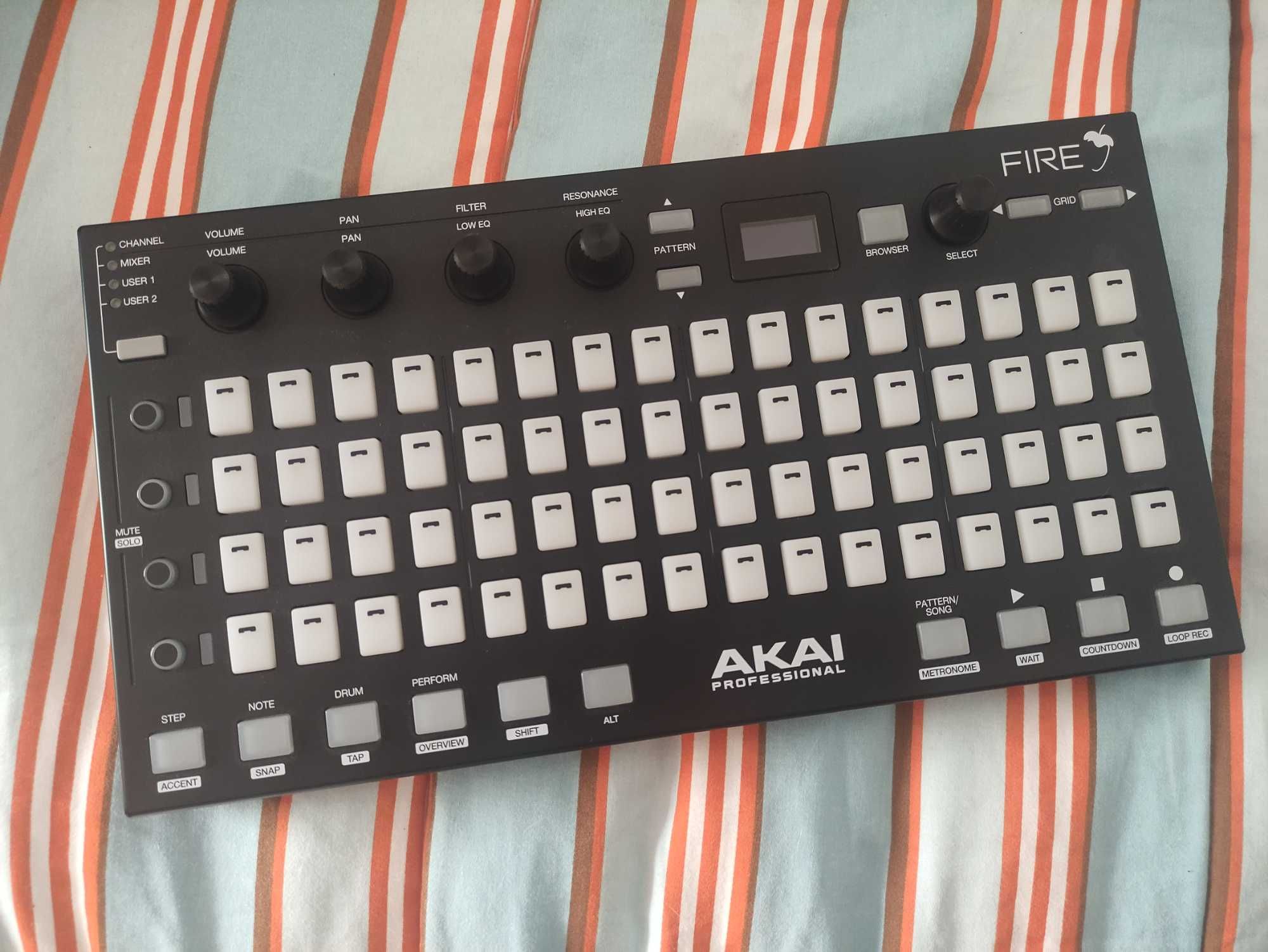 AKAI Fire – controlador FL Studio