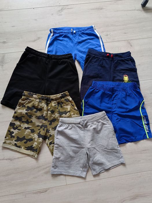 Krótkie spodenki chlopiece 122/128/134