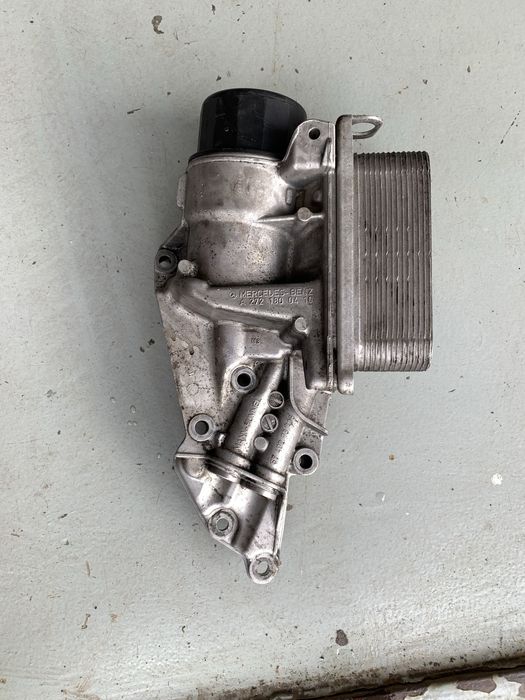 Корпус масляного фильтра mercedes c class w204 m272 А2721800410