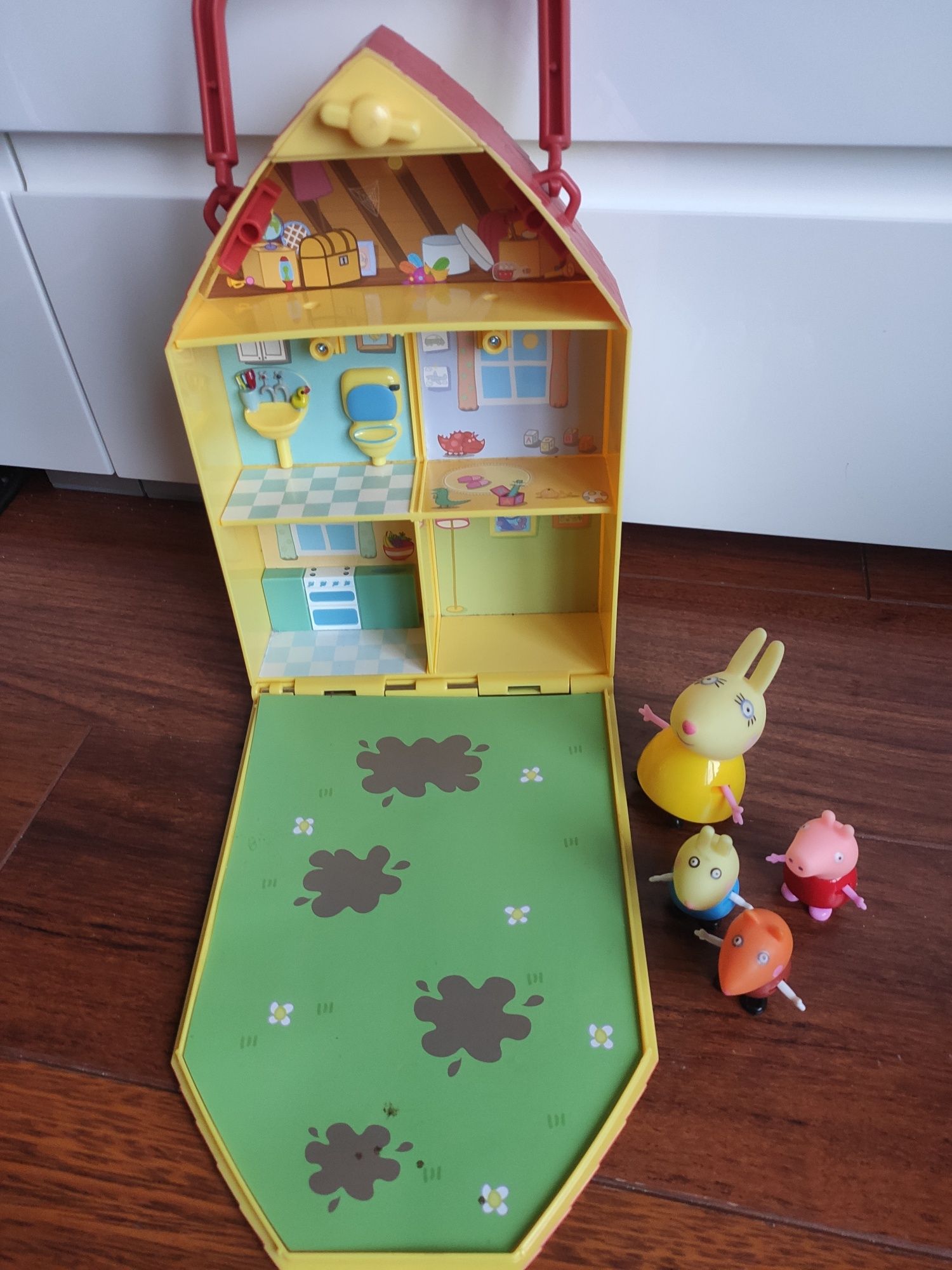 Domek Świnka Peppa plus 4 figurki. Oryginalny