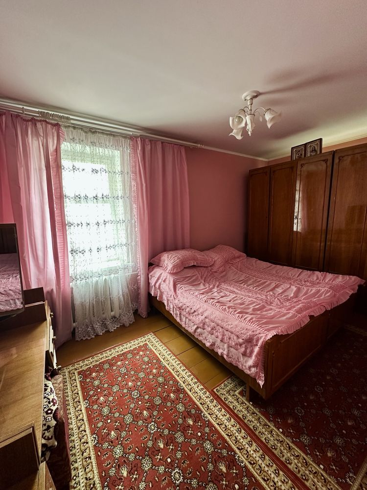 Продаж 3-к квартири по вул. Конякіна