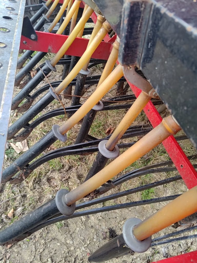 Siewnik Junkkari Simulta 200, 2m, bez rdzy, idealny
