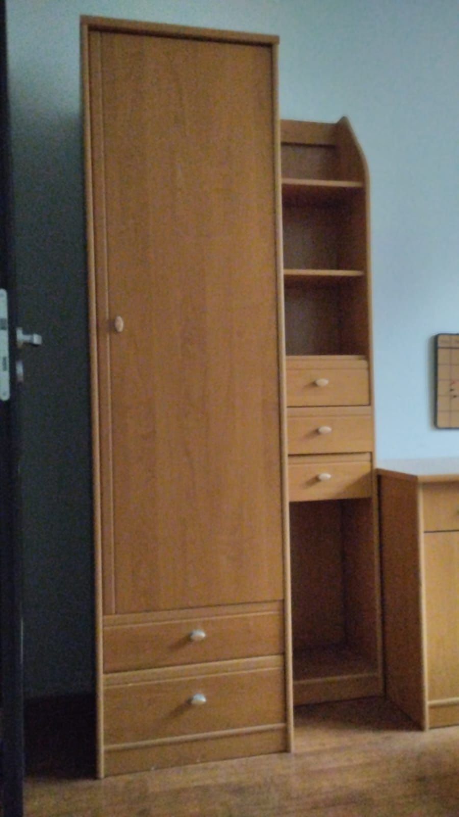 Zestaw mebli szafa,, komoda, szafka
