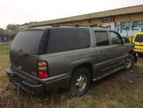 CHEVROLET SUBURBAN GMC YUKON XL ĆWIARTKA BŁOTNIK