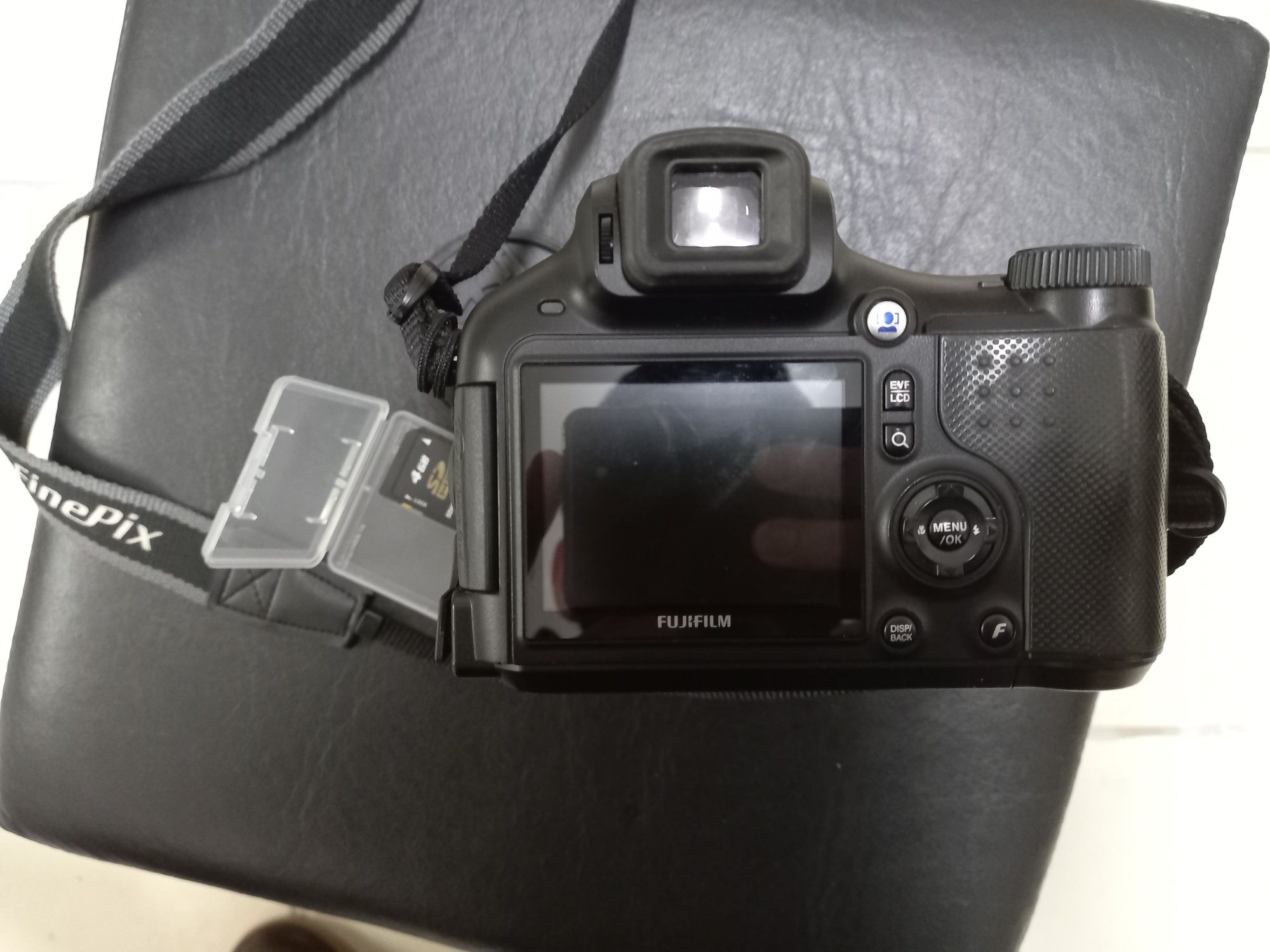 Maquina Fotográfica Fujifilm S6500