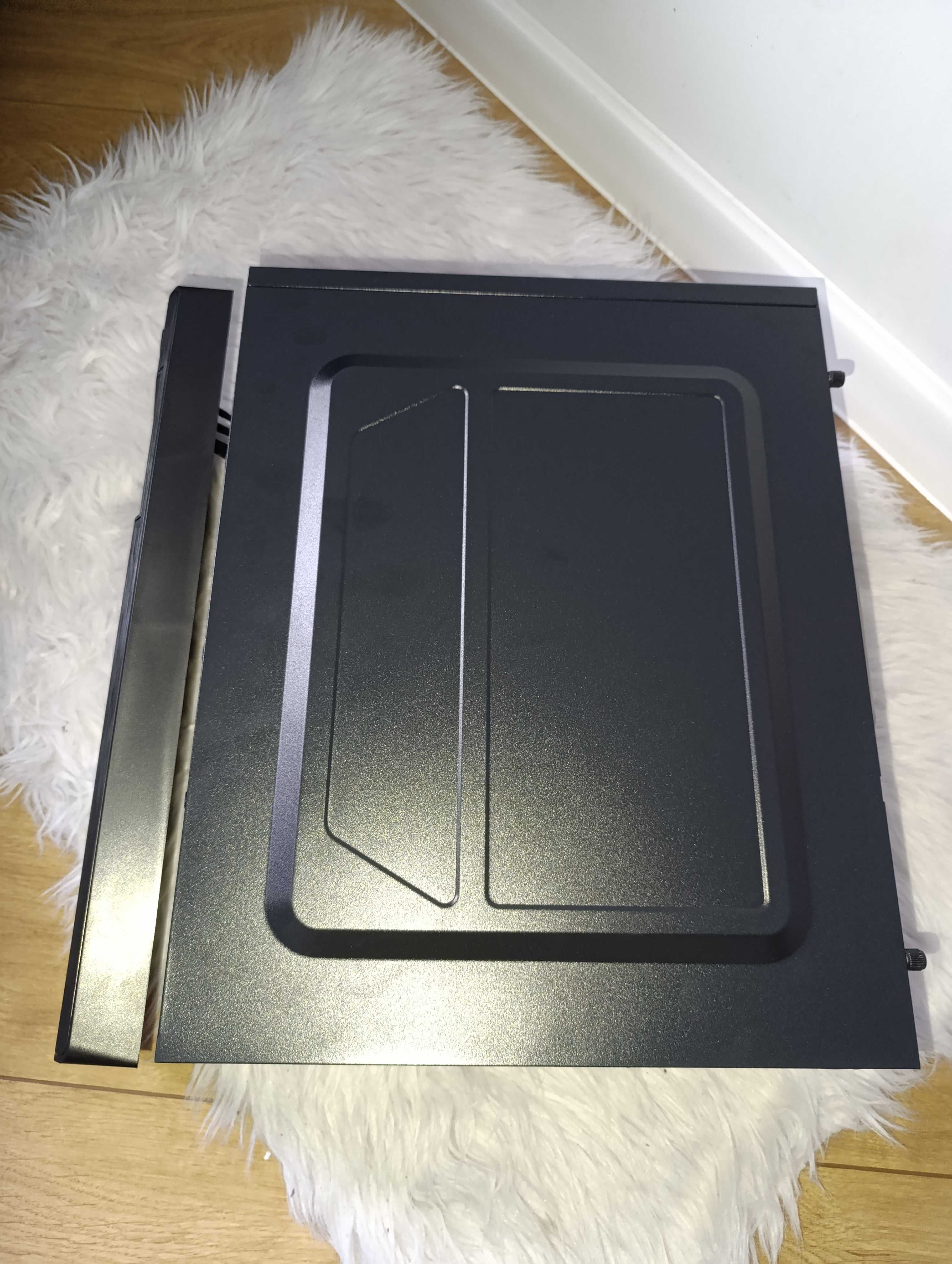 Obudowa komputerowa Logic L2 2x USB 3.0 Uszkodzona