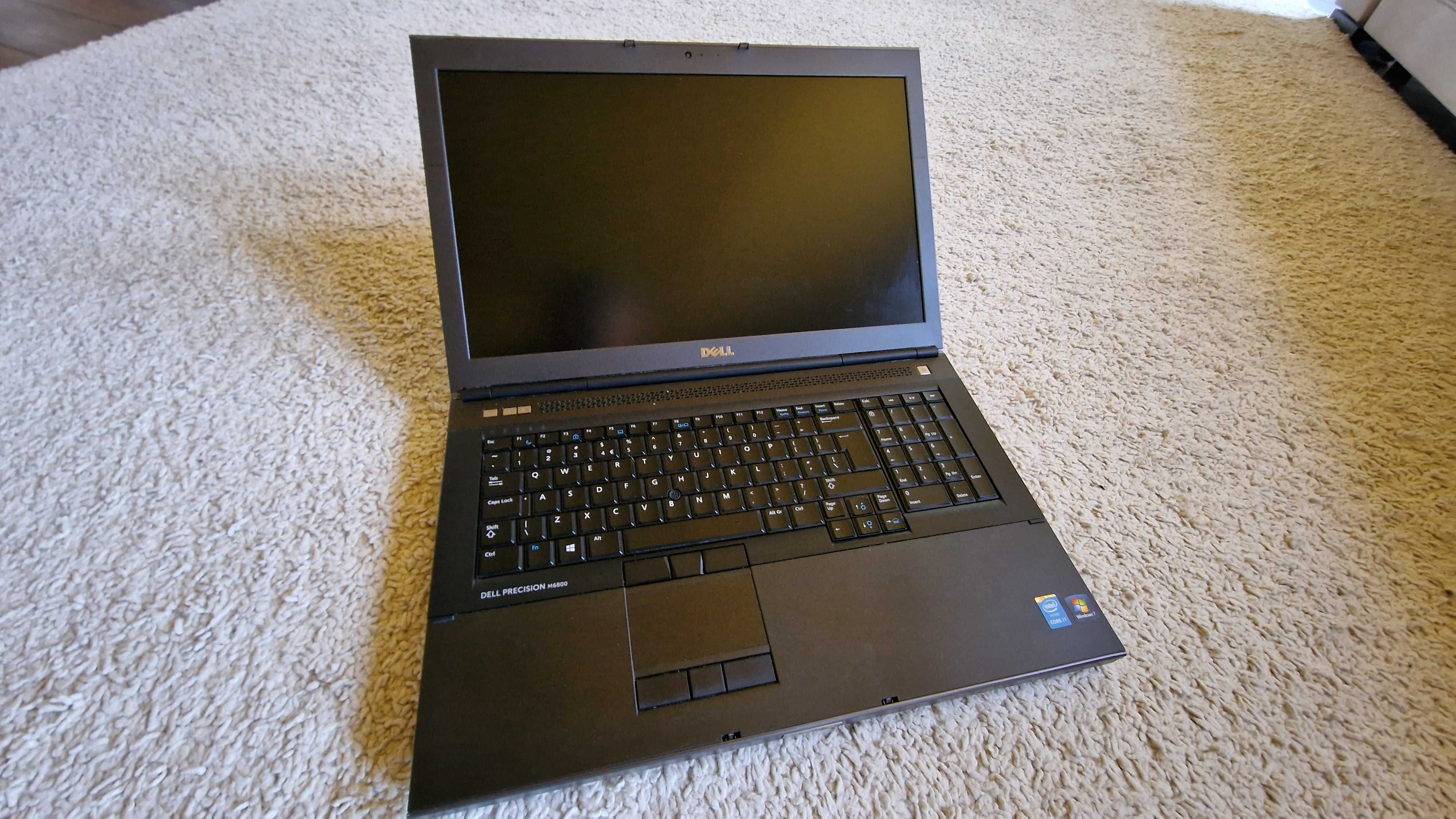 Dell Precision M6800 SSD 500 GB ram 32   gb.