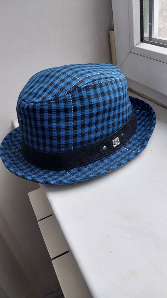кепка Obey, Roxy, Animal, DC
DC Clothing Y2K Vintage Blue & Black Che