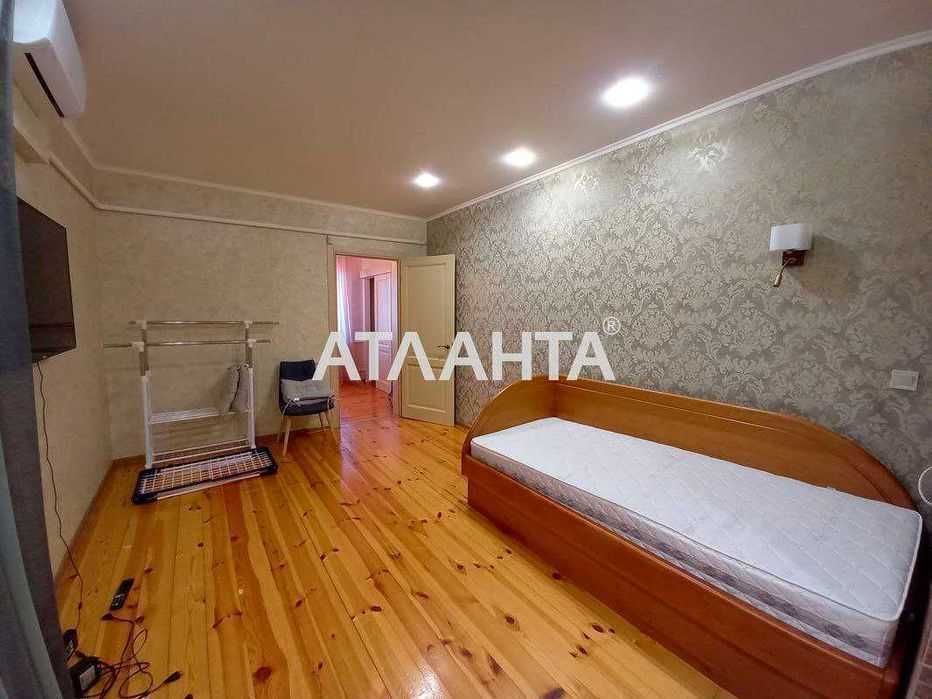 Будинок   з ремонтом та меблями, заходь та живи!