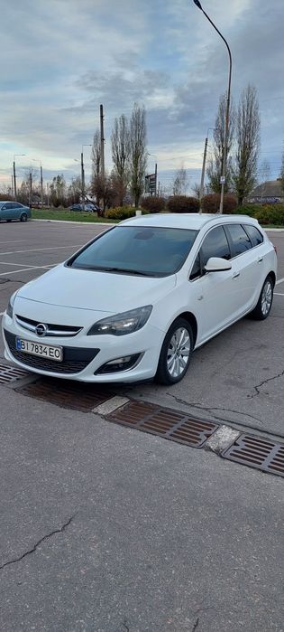 Open Astra J Sports Turer Cosmo