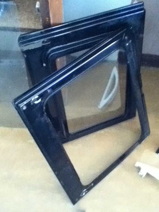INDESIT-  Szyby, Drzwiczki Do Piekarnika, Panel Przedni + To co na zdj