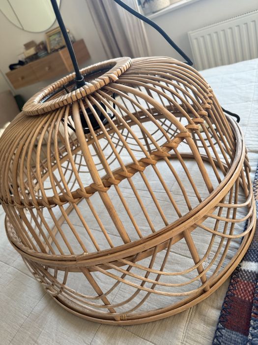 Lampa rattanowa w stylu boho