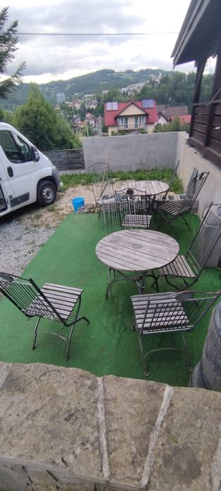 Sprzedam stół ogrodowy z 4 krzesłami