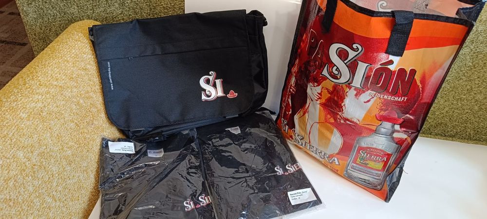 Сумка універсальна Sierra + 2 футболки поло М, фірмовий пакет