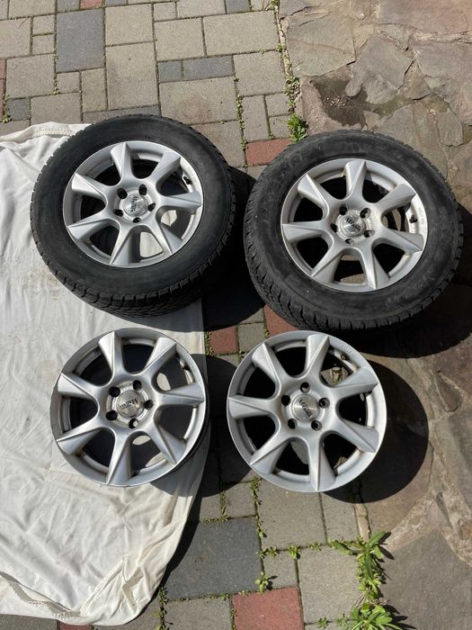 Комплект титанових дисків в дуже доброму стані