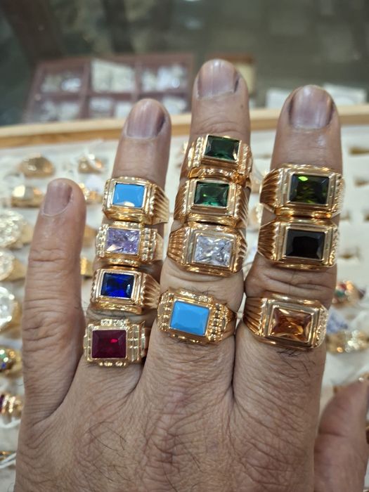 Aneis ouro 9k desde 185 a 220€