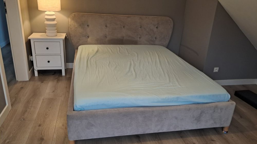 Łóżko 160cm na 200cm 160x200