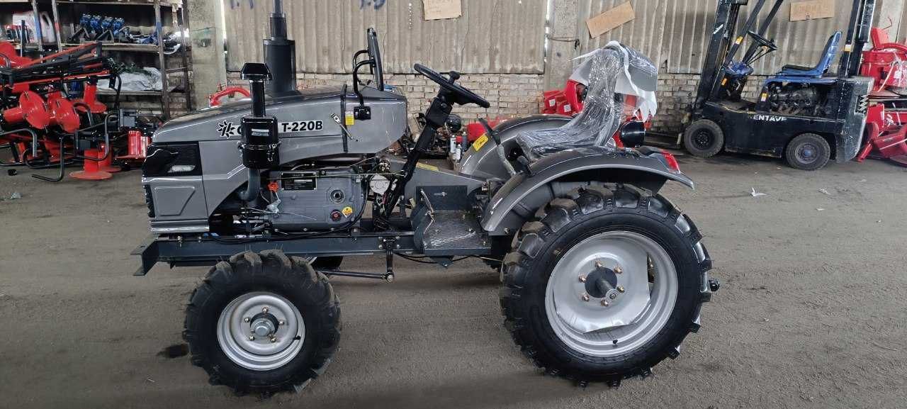 Мінітрактор СКАУТ Т-220 з валом відбору Триточка Доставка Кредит