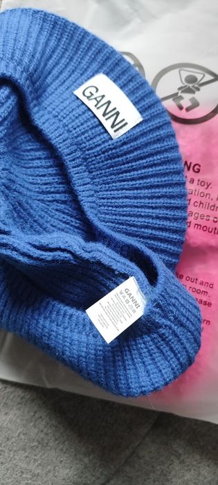 Hit Ganni Beret nakrycie głowy dzianina splot kolor granatowy