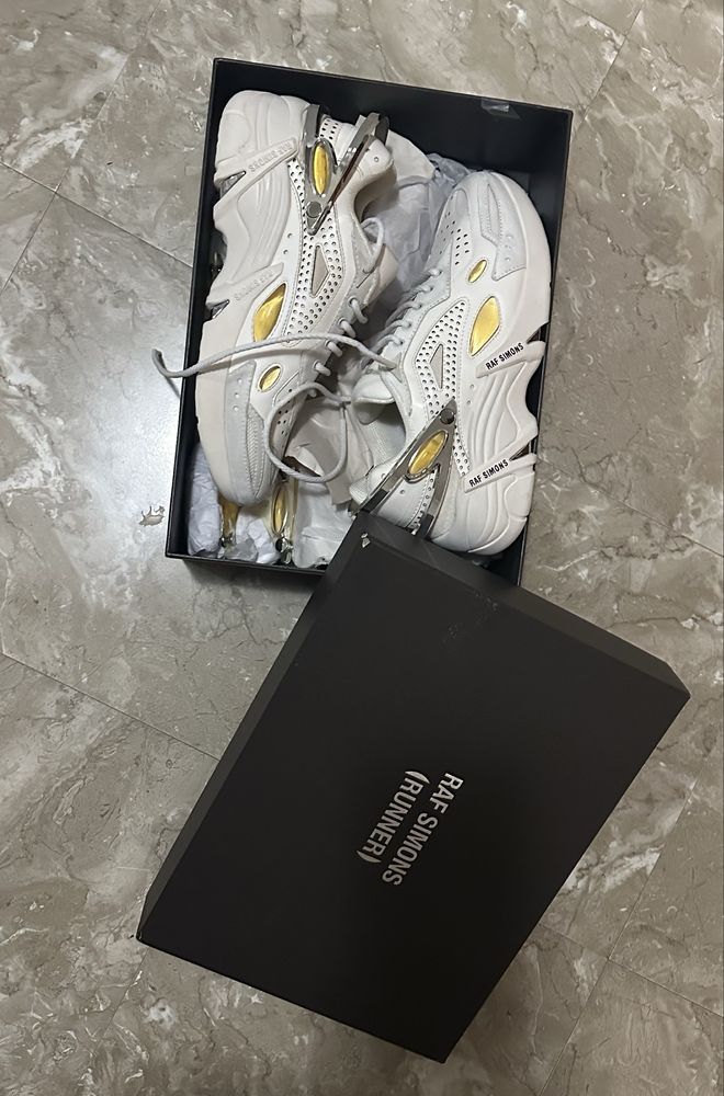 Raf simons cylon 21