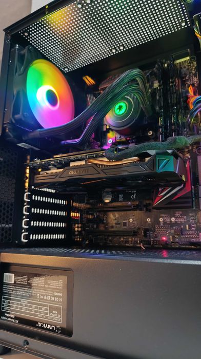 PC Gaming RGB i7 6700k, gráfica 6gb,16gb ram,SSD+Hdd