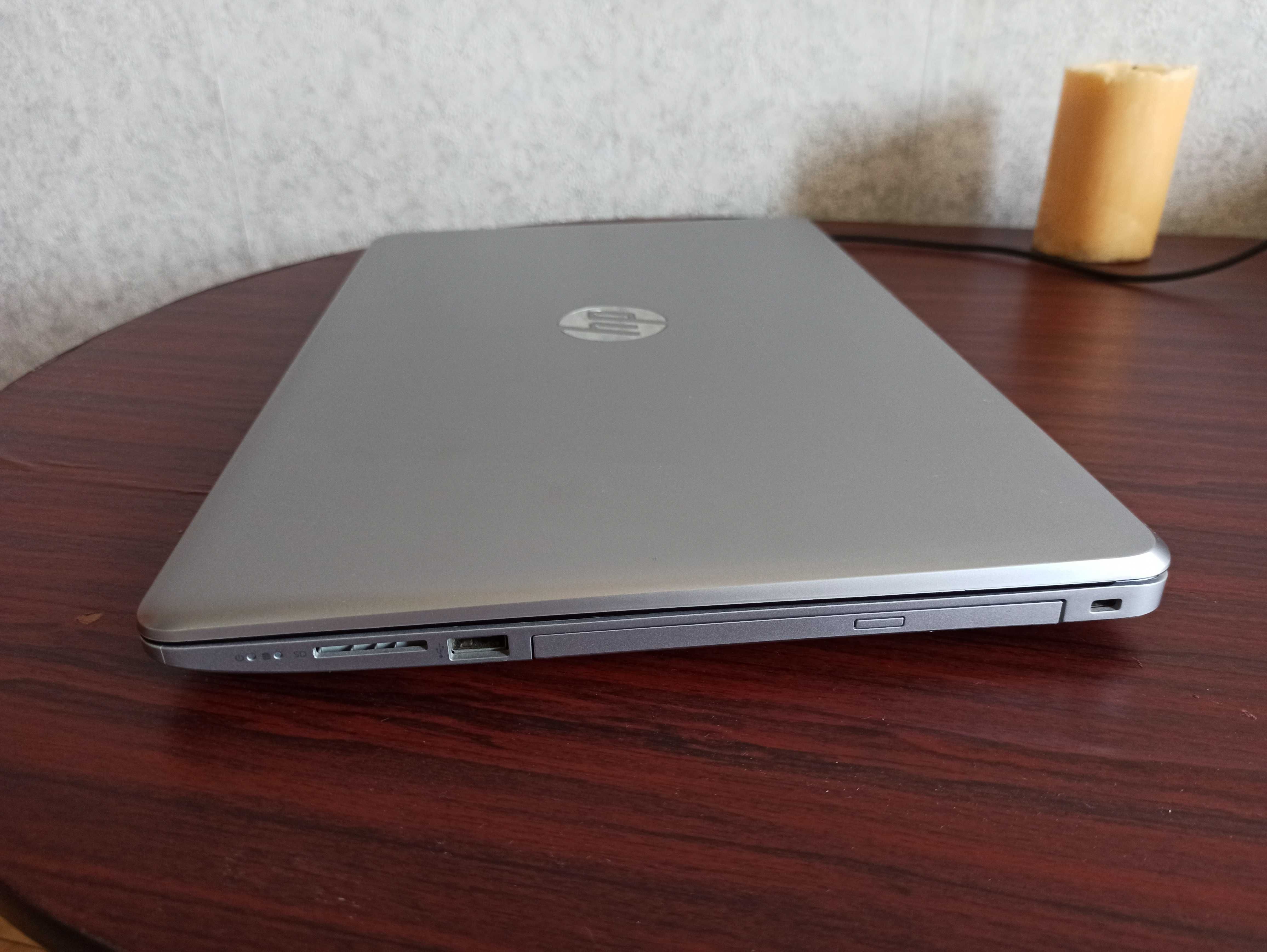 Ноутбук HP 250 G6