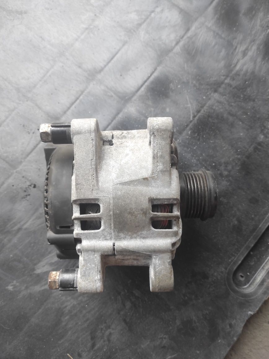 Alternator Ford Focus MK3 Mondeo MK4 C-Max 1.5 1.6 TDCI Volvo wysyłka