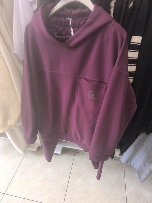 Bordowy dres damski minouu